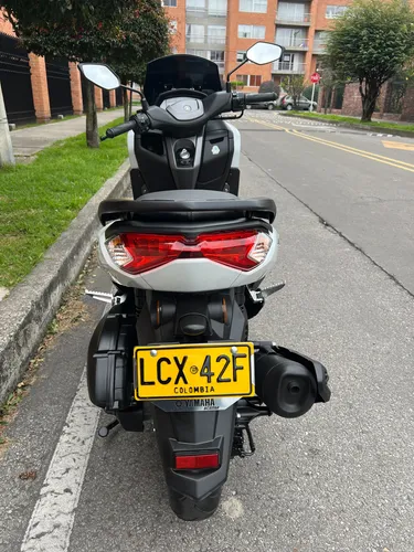 Yamaha N-max Connect 2023