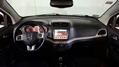 Dodge Journey 2.4 SXT+ 7 PASAJEROS