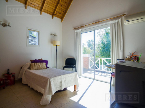 Casa En Venta, Lote Interno, Barrancas De San José, Bancalari