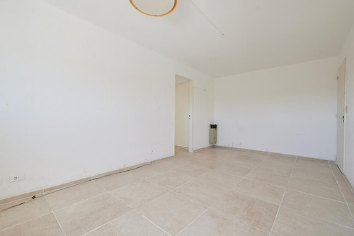 Imagen 9 de 30 de Departamento - Acassuso