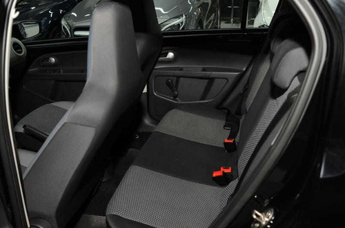 Volkswagen Move Up Tsi