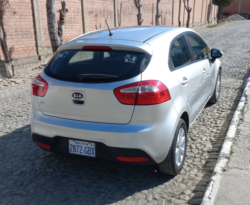Imagen 7 de 7 de Kia Rio Full