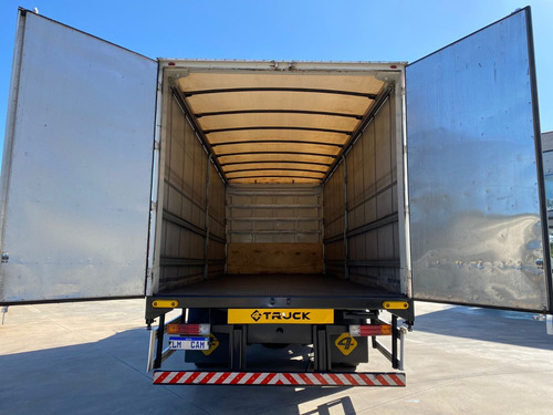 Mb Atego 1719 Ano 2019 Bau Sider 7 Metros 14 Paletes
