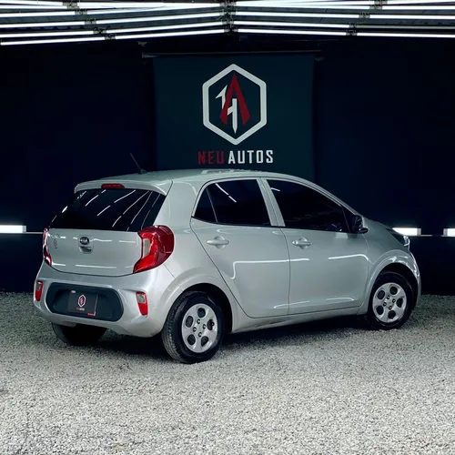 Kia Picanto 1.0 Emotion