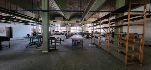 Se Alquila Fabrica En Parque Industrial De Junín