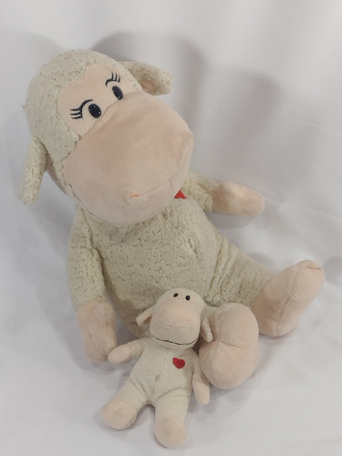 Pelúcia Nestlé Coleção Mãe E Filho Ovelha Carneiro 45cm (Usado)