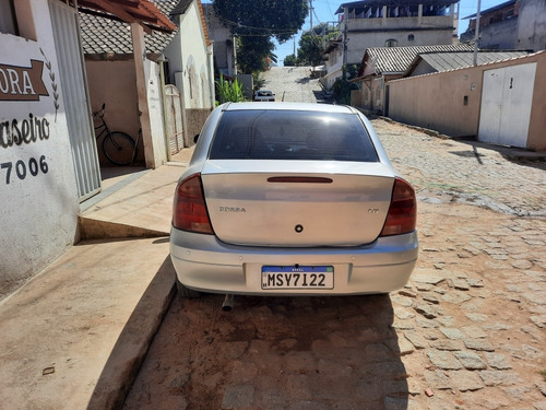 Imagem 4 de 10 de Chevrolet Corsa 2009 1.4 Premium Econoflex 5p