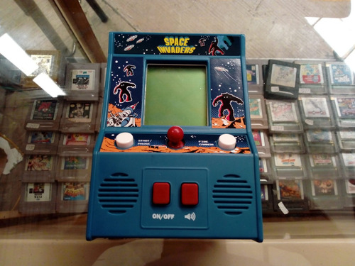 Clásicos Arcade - Juego Space Invanders Retro Mini Arcade (Usado)