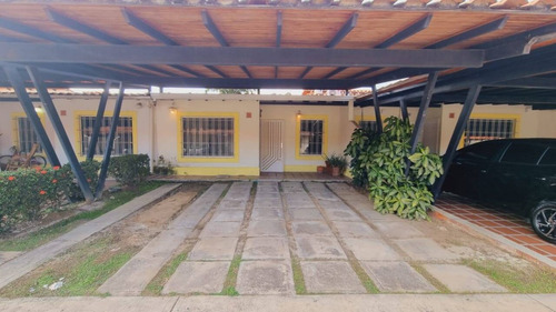 Imagen 2 de 16 de Frances Mijares Venta De Town House Urb Valle De Oro San Diego Cód 187447