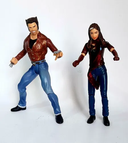 Action figure clearance sets