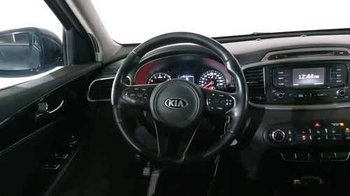 Kia Sorento 2.4 Lx At