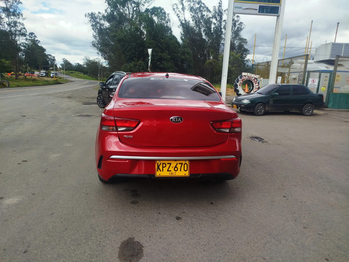 Kia Rio 1.4 Vibrant Mt