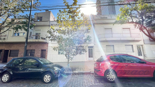 Imagen 4 de 30 de Impecable 2 Ambientes Con Patio Y Cocina Independiente!