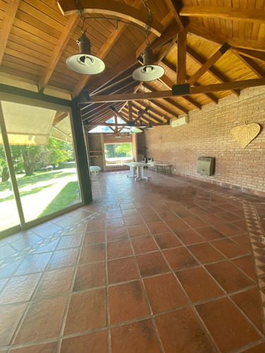 Terreno Con Casa Apto 5 Unidades En Venta En Barrio Villa Allende Golf
