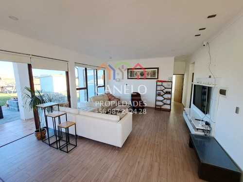 Sólida Y Soleada Casa 3d2b, En Condominio, Libuy, Ñuble.