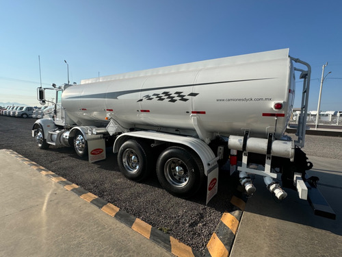 Peterbilt 367 Tipo Pipa De 20,000 Litros