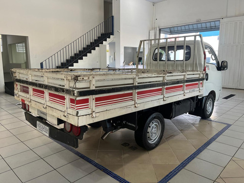 Kia Bongo 2.5 Std 4x2 Rs Turbo S/ Carroceria 2p