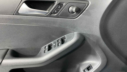 Imagen 8 de 15 de 118030 - Volkswagen Jetta 2017 Con Garantía