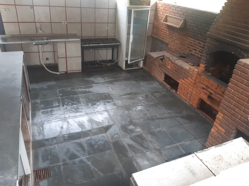 Disponível Para Finais De Semana Em Mairiporã