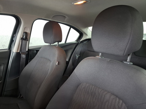 Fiat Cronos 1.0 Drive Flex 4p