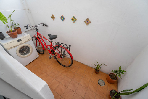 Venta Depto 2 Amb /luminoso/ Terraza/3 Piso