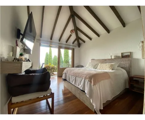 Increíble Casa Campestre Con Hermoso Lote. Código 57
