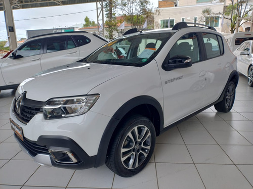 Renault Sandero 1.6 16V 4P SCE FLEX STEPWAY ICONIC X-TRONIC AUTOMÁTICO CVT