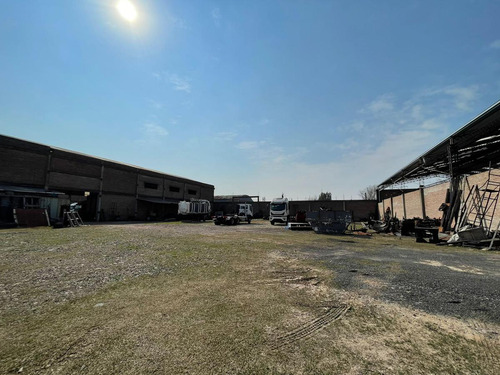 2 Fracciones Industriales Total 2880 M² Frente A 2 Calles (juntas O Separadas) - 9 De Abril
