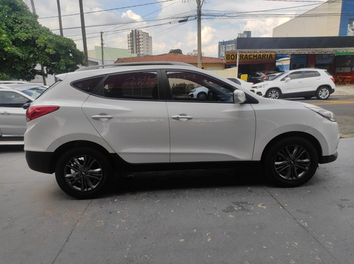 Imagem 6 de 8 de Hyundai / Ix35 Gl 2.0 Automatico