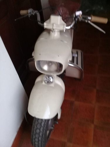 Imagen 4 de 4 de Rumi Formichino 125 Motoneta - No Vespa Lambretta