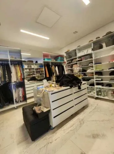 Venta De Casa De Lujo Con Ascensor En Llanogrande, Sector Cabeceras