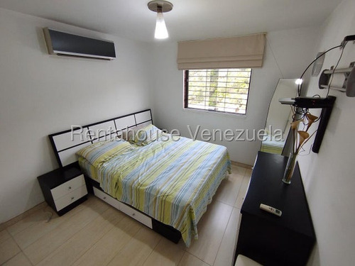 En Alquilar Apartamento En Los Naranjos Humboldt 25-22027 Gf
