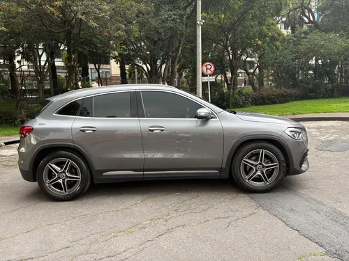 Mercedes-Benz Clase GLA 1.3t Amg Line