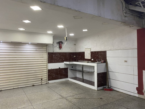 Imagen 9 de 18 de Venta De Local En Av. Las Ferias Cod. 152214 Hm 04245552216