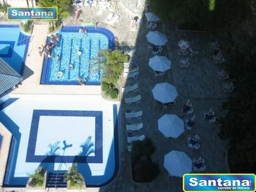 Imagem 14 de 25 de Apartamento Com 1 Dormitório À Venda, 44 M² Por R$ 100.000,00 - Do Turista - Caldas Novas/go - Ap0160