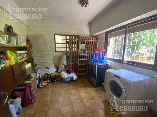 Imagen 25 de 30 de Lote - Acas.-libert./solis