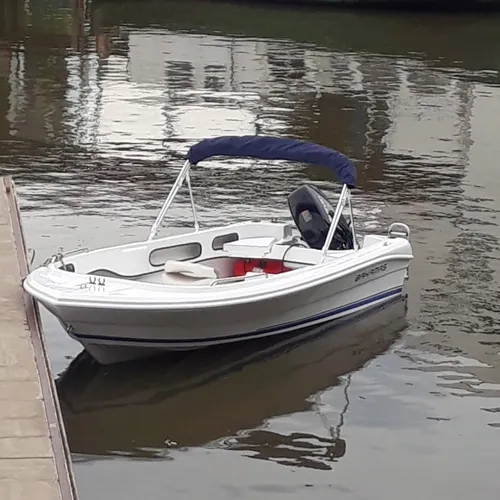 Pescador Bahamas 440