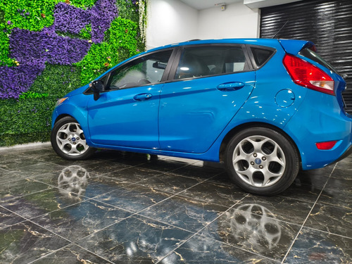 Ford Fiesta Kinetic 1.6 Titanium 120cv