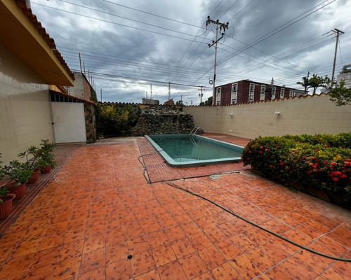 Casa Ubicada En El Sector Llano Adentro, Porlamar, Isla De Margarita