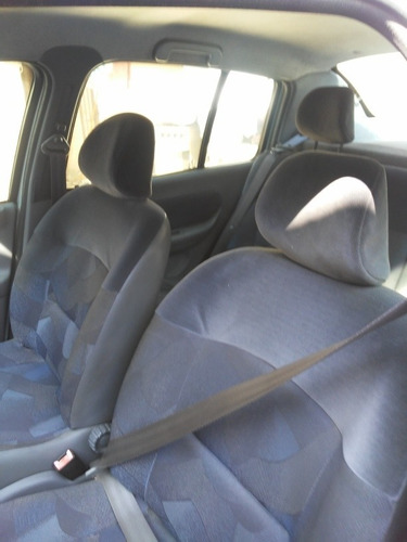 Renault Clio Sedan 2001 1.0 16v Rt 4p