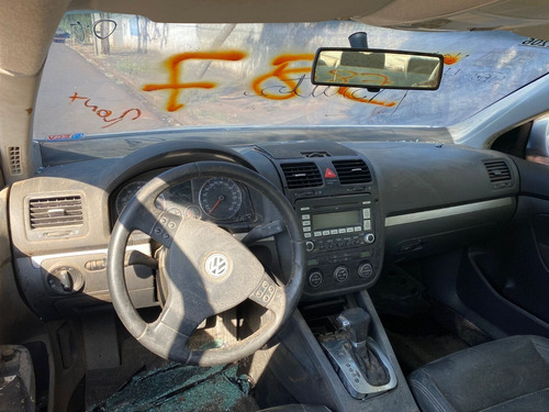 Imagem 8 de 8 de Sucata Jetta 2.5 2006 2007 Somente Retirada Pecas