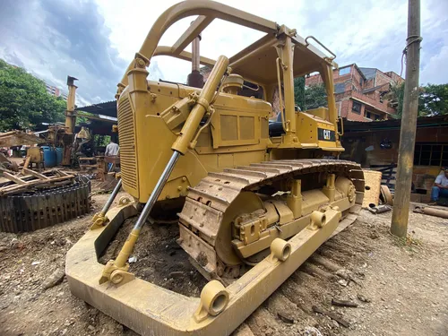 Bulldozer Caterpillar D6d Mod 1980