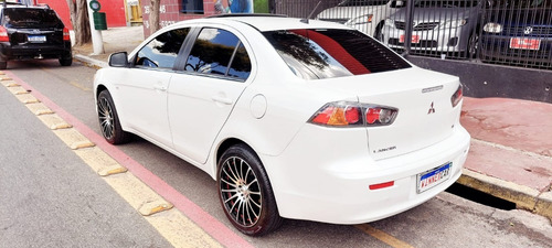 Imagem 5 de 14 de Lancer 2017
