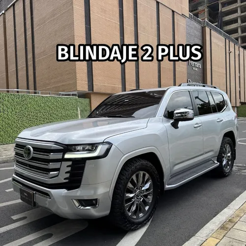 Toyota Land Cruiser 300 3.4 300 Zx