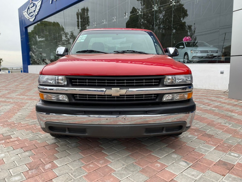 Imagen 2 de 9 de Chevrolet C20 Custom 2002