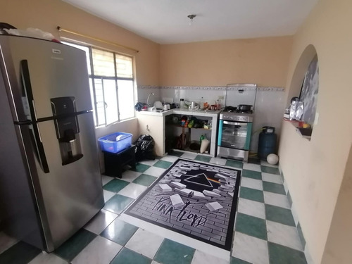 Imagen 11 de 11 de Económica Casa Rentera Esquinera Con Dos Departamentos