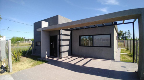 Venta Casa De 2 Dormitorios En Ecovida, Villa Amelia