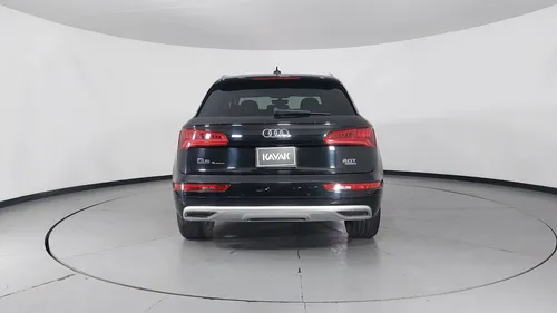Audi Q5 2.0 ELITE DCT 4WD