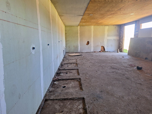 Vendo Recinto De 5 Canchas De Pasto Sintético En Los Ángeles