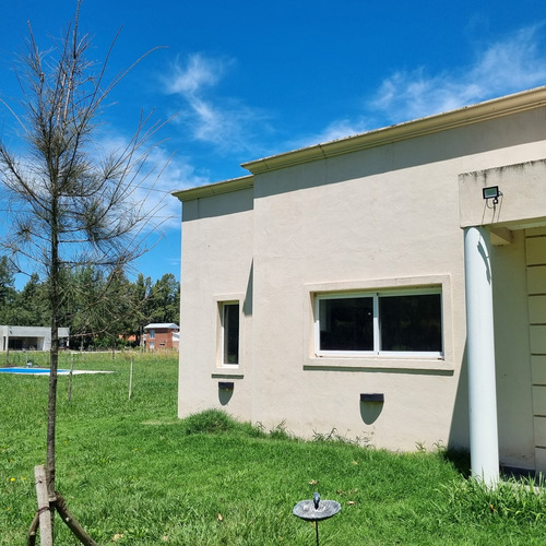 Casa Quinta En Alquiler En Estancia Las Malvinas, Coronel Brandsen, G.b.a. Zona Sur